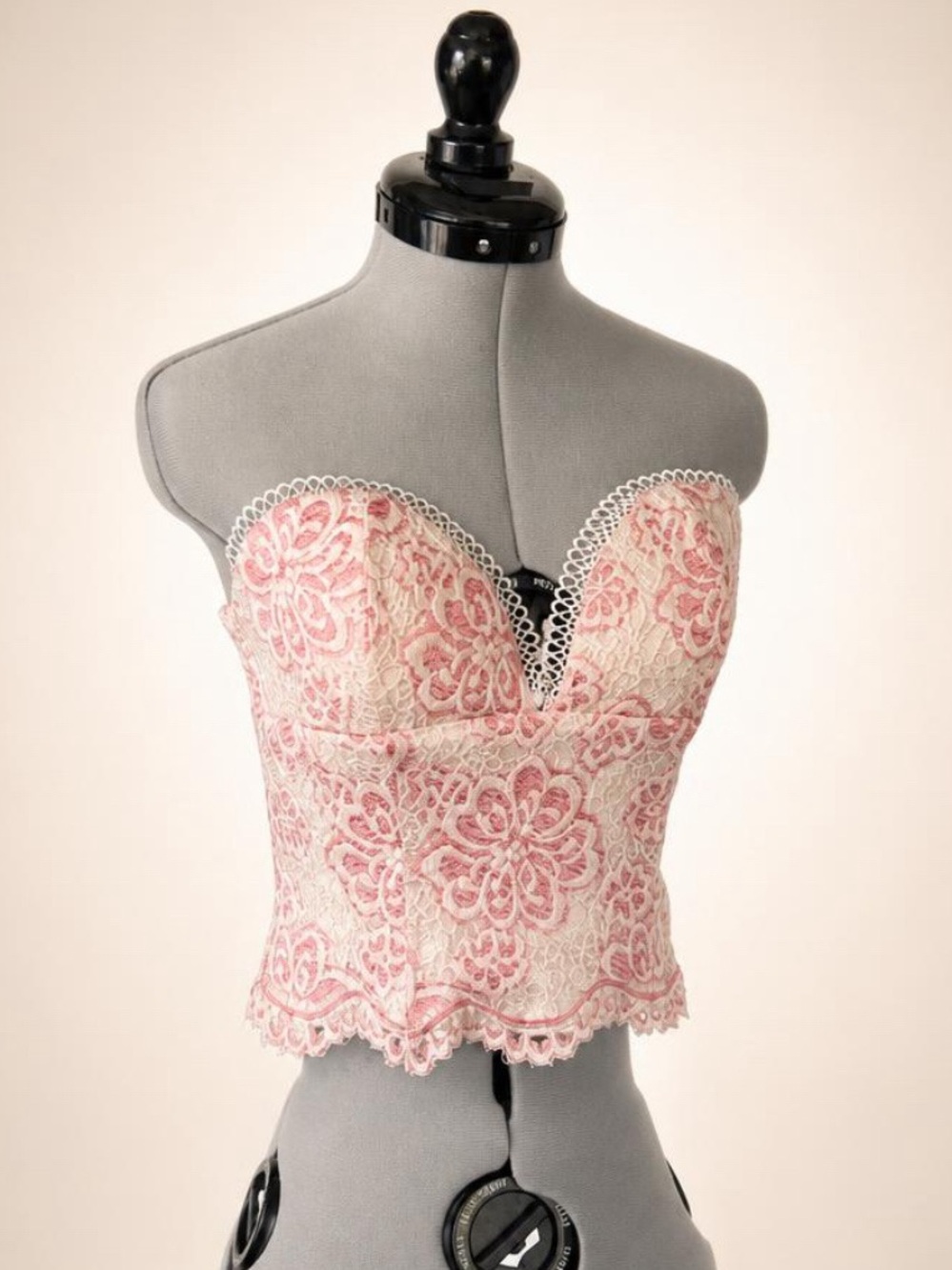 NBD Strapless Lace Bustier Top, pink/white floral, back zip, lace trim, XXS, EUC